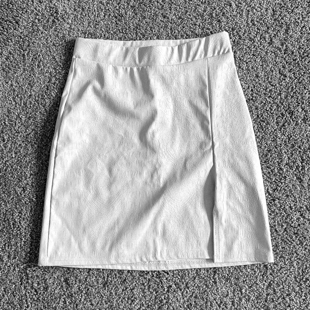 Missy Empire White PU Mini Skirt